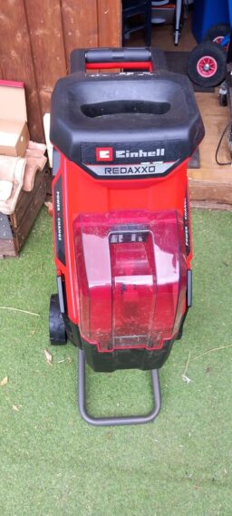 image client 1 Broyeur Végétaux sans fil Einhell Redaxxo 36-25 Solo Power X Change