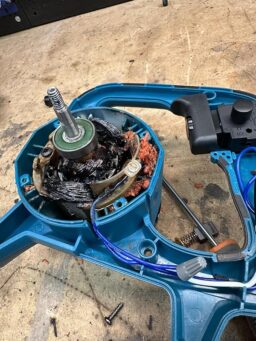 image client 1 Souffleur de Feuilles KATSU Tools Électrique 500W