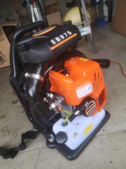 image client 1 Souffleur Dorsal Thermique Chester 79 Cm³