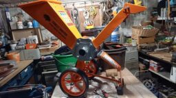 image client 2 Broyeur Électrique Forest Master FM4DDE