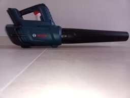image client 2 Souffleur sans fil Bosch Professional GBL 18V 750