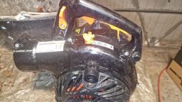 image client 3 Souffleur Thermique Fuxtec FX LB126 Efficace Puissant