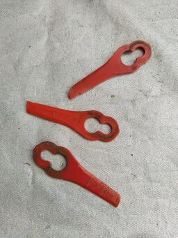 image client 4 Coupe Bordures sans fil Einhell GE CT 18 Li Kit Power X Change