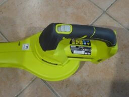 image client 5 Aspirateur Souffleur Broyeur Ryobi Obv18