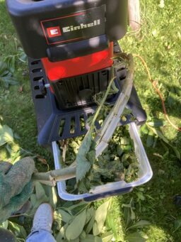 image client 7 Broyeur Végétaux Électrique Einhell GC RS 60 CB