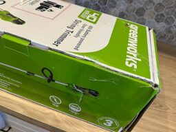 image client 8 Coupe Bordure sans fil Greenworks G40LT