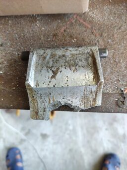 image client 9 Broyeur de Jardin Électrique Gardebruk Végétaux et Branches 3100W