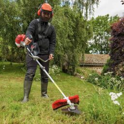 Image du fabricant 2 du Débroussailleuse thermique 2en1