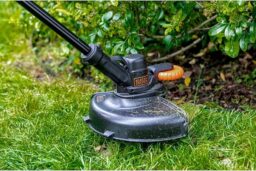 Image du fabricant 5 du BLACK+DECKER Coupe-Bordures 18 V