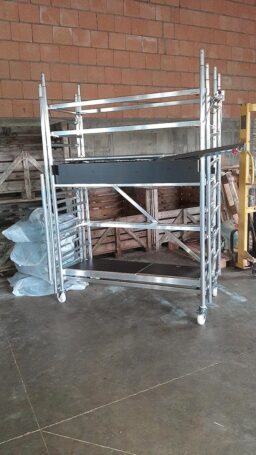 image client 1 Échafaudage Aluminium Altec Rollfix® 2.0 700