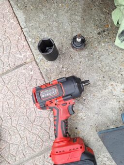 image client 1 Clé À Chocs Électrique Avhrit Clé À sans fil Brushless