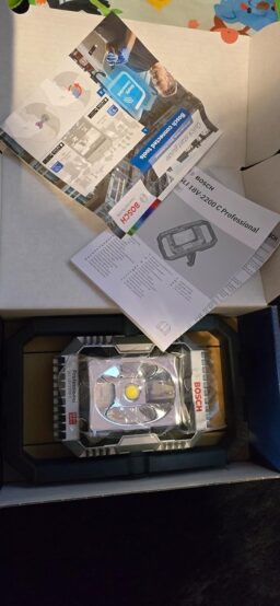 image client 1 Projecteur Led Bosch Professional Gli 18V 2200 C