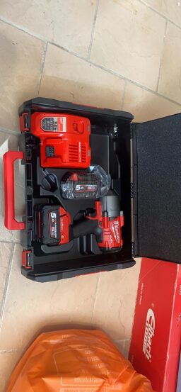 image client 1 Boulonneuse À Chocs Milwaukee M18 Onefhiwf12 502x