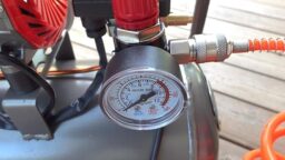 image client 1 Compresseur À Air Hychika Silencieux 24L