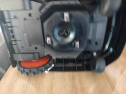 image client 1 Robot Tondeuse DCK 1000㎡