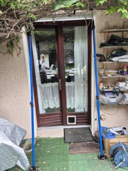 image client 1 Étais Télescopiques Réglables Deuba Set de 2 de Porte-Soutien