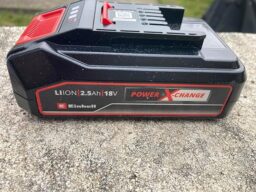 image client 1 Robot tondeuse Einhell Freeflexo 500 Power X Change