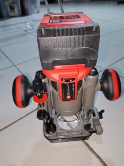 image client 1 Défonceuse Affleureuse Einhell TP RO Set 18 Li BL Solo