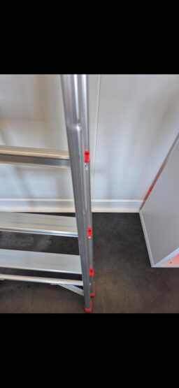 image client 1 Escabeau Aluminium Bm Tools BMT ESC5 ALU