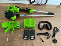 image client 1 Coupe Bordure sans fil Greenworks 2x24V Débroussailleuse