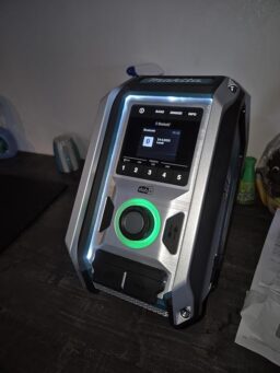 image client 1 Radio de Chantier sans fil Makita DMR115