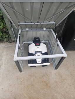 image client 1 Robot Tondeuse Autonome Mammotion LUBA Mini AWD 800