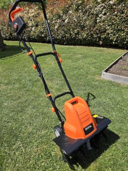 image client 1 Motobineuse Électrique Mytol 1500W