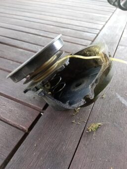 image client 1 Débroussailleuse Électrique Ryobi Rbc1226i