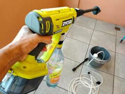image client 1 Pistolet Haute Pression sans fil Ryobi RY18PW22A 0