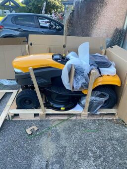 image client 1 Tracteur de Pelouse Thermique Stiga Tornado 398 M