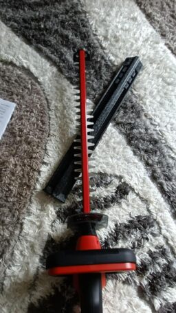 image client 1 Taille Haie sans fil Einhell GC CH 18-50 Li Solo