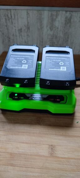 image client 1 Tondeuse sans fil Greenworks G24X2LM36K2X