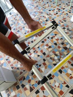 image client 1 Échelle Télescopique Tubiaz 5M Alu Escabeau