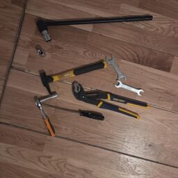 image client 1 Brouette Utilitaire Vevor Chariot À Benne Basculante