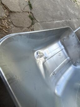 image client 1 Brouette de Jardin WERKA PRO Acier Galvanisé Roue Gonflée