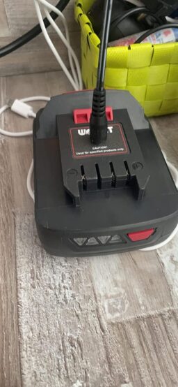 image client 1 Outil de Jardin Motorisé Wonet Coupe Bordures sans fil