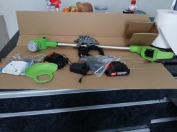 image client 10 Débroussailleuse Électrique Knutat Coupe Bordure sans fil avec Batterie