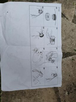 image client 10 Débroussailleuse Greenworks GD40BCK2X Batterie