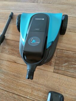 image client 10 Tondeuse À Gazon sans fil Gardena Handymower 22-18 V P4A