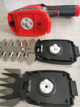 image client 2 Cisaille À Gazon Einhell GC CG 3,6-70 Li WT