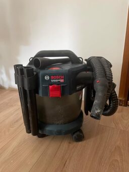 image client 2 Aspirateur Industriel sans fil Bosch Professional GAS 18V 10 L