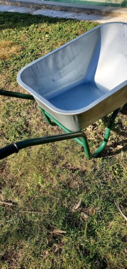 image client 2 Brouette de Transport Juskys Garden 100L