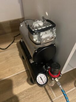 image client 2 Compresseur Aérographe Fengda FD 186 Fiable Efficace