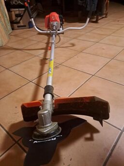 image client 2 Débroussailleuse Thermique Fuxtec FX MS125