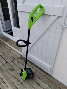 image client 2 Tondeuse À Gazon sans fil Greenworks GD24LM33K2