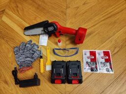 image client 2 Tronçonneuse Électrique sans fil Ginarelo Mini À Batterie 6 Pouces