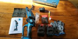 image client 2 Tronçonneuse Angseen Mini à Batterie 6 Pouces