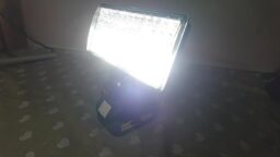 image client 2 Lampe de Chantier Portable Radikor LED Rechargeable Makita 18V