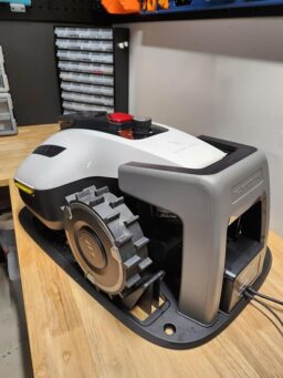 image client 2 Robot Tondeuse Mammotion YUKA Mini 500