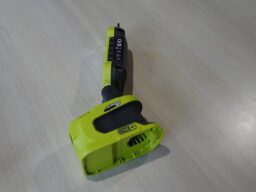 image client 2 Lampe LED sans fil RYOBI R18ALP 0 One+